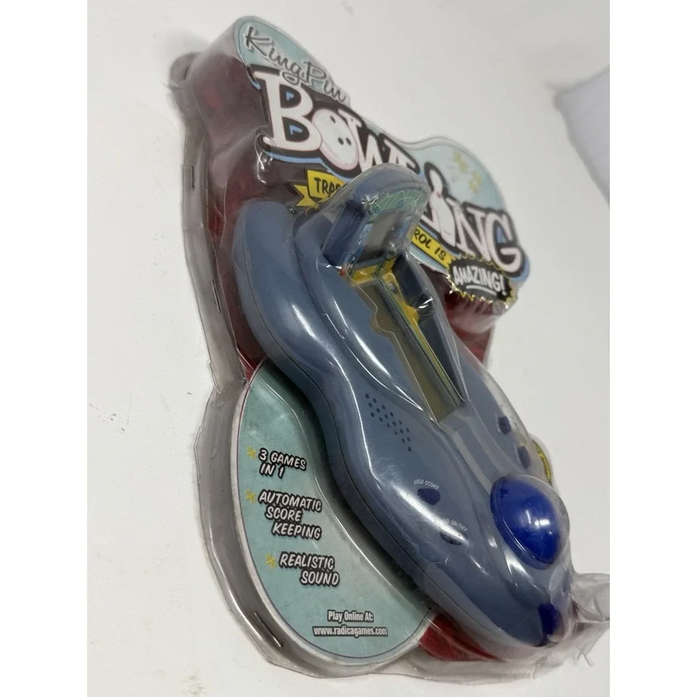 Radica King Pin Bowling‎ Handheld Electronic Travel Game Roller Ball 2001 NIP